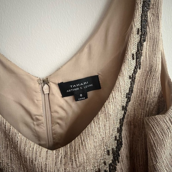 NWT Tahari Arthur S. Levine Valerie Light Caramel Sleeveless Beaded Dress - Picture 4 of 11